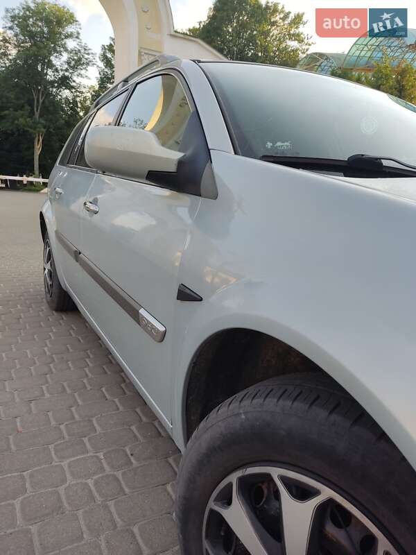 Универсал Renault Megane 2004 в Остроге фото 2 Универсал Renault Megane 2004 в Остроге