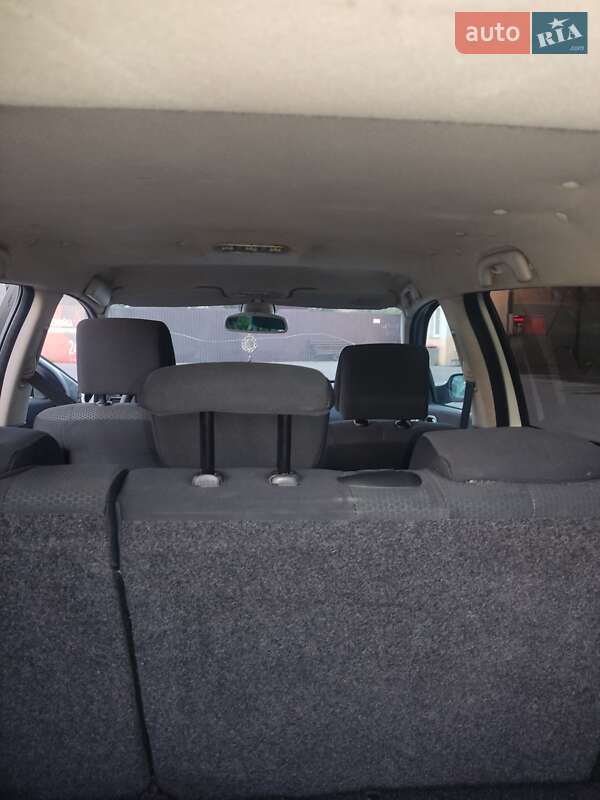 Универсал Renault Megane 2004 в Остроге фото 15 Универсал Renault Megane 2004 в Остроге