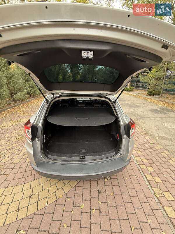 Хэтчбек Renault Megane 2011 в Запорожье