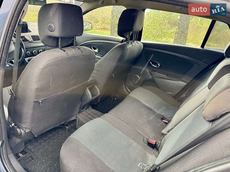 Универсал Renault Megane 2015 в Киеве