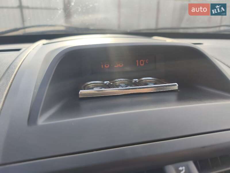 Седан Renault Megane 2005 в Охтирці фото 16 Седан Renault Megane 2005 в Охтирці