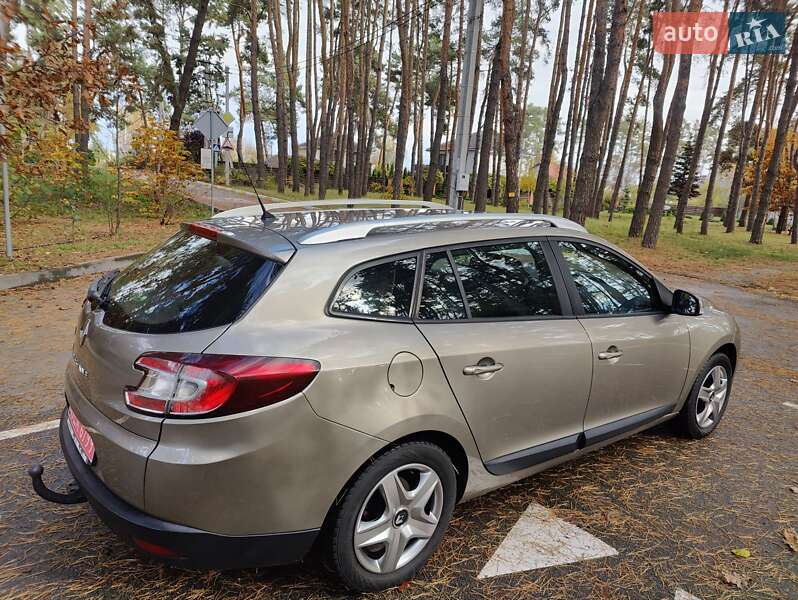 Універсал Renault Megane 2010 в Києві