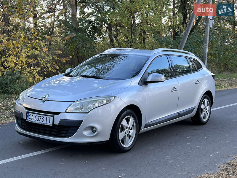 Универсал Renault Megane 2009 в Черкассах фото 2 Универсал Renault Megane 2009 в Черкассах