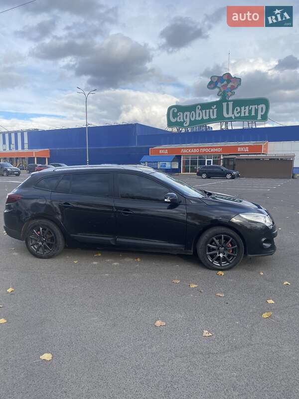 Универсал Renault Megane 2010 в Луцке фото 2 Универсал Renault Megane 2010 в Луцке