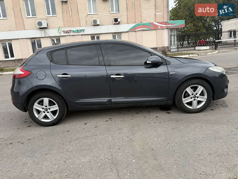 Хэтчбек Renault Megane 2011 в Полтаве