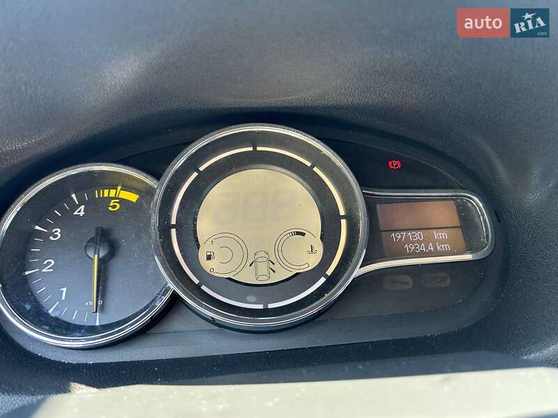 Хетчбек Renault Megane 2013 в Зборові