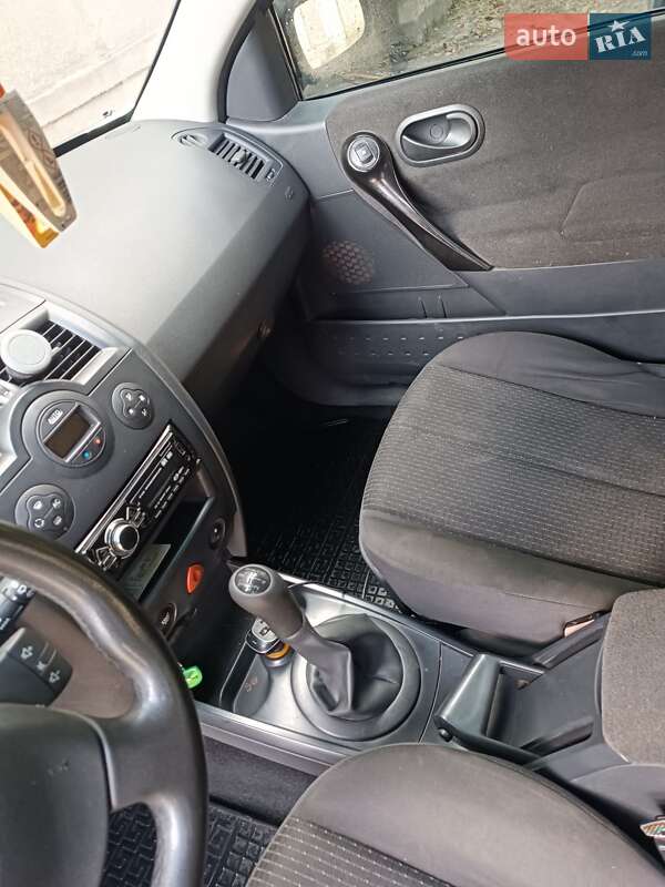 Хетчбек Renault Megane 2003 в Кременці фото 13 Хетчбек Renault Megane 2003 в Кременці