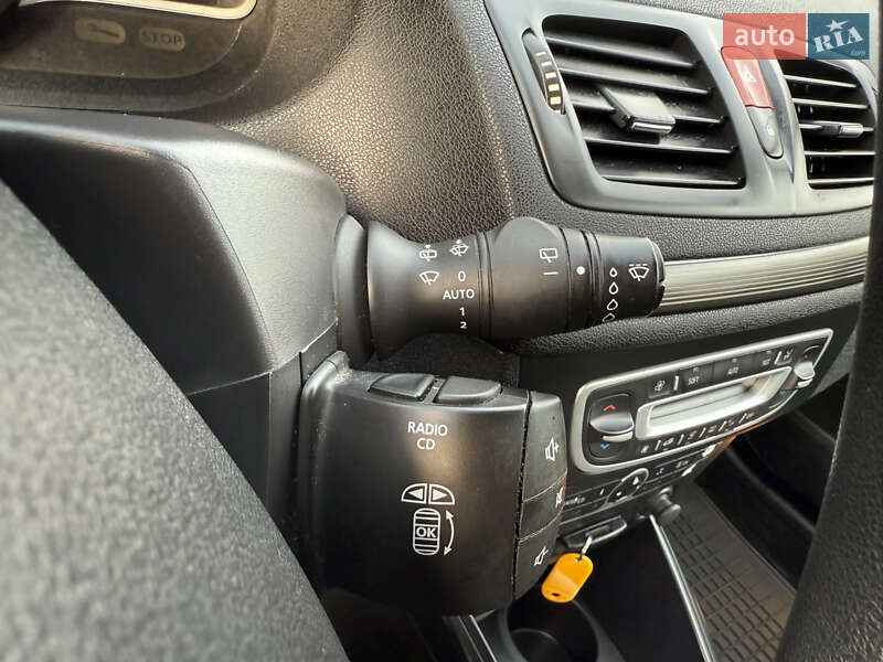 Универсал Renault Megane 2011 в Нововолынске фото 29 Универсал Renault Megane 2011 в Нововолынске