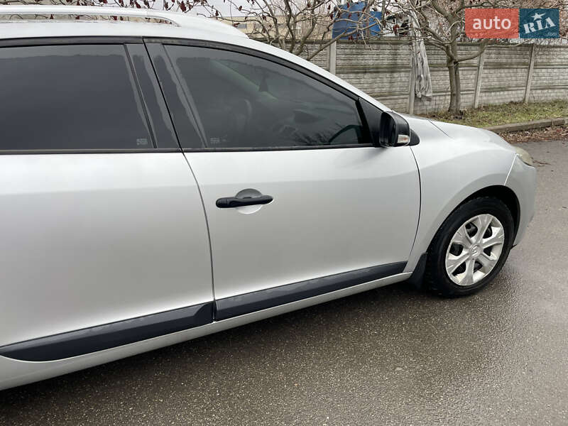 Универсал Renault Megane 2010 в Василькове фото 10 Универсал Renault Megane 2010 в Василькове