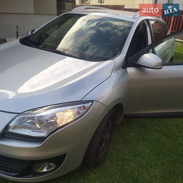 Универсал Renault Megane 2013 в Каменке-Бугской фото 6 Универсал Renault Megane 2013 в Каменке-Бугской