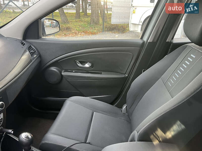 Универсал Renault Megane 2010 в Виннице фото 6 Универсал Renault Megane 2010 в Виннице