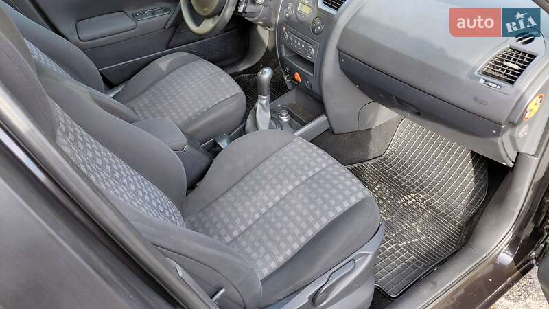 Універсал Renault Megane 2008 в Харкові фото 24 Універсал Renault Megane 2008 в Харкові
