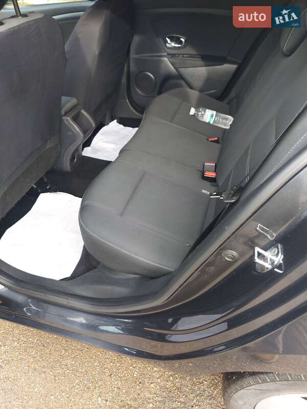 Универсал Renault Megane 2014 в Нежине фото 39 Универсал Renault Megane 2014 в Нежине