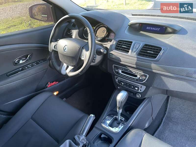 Универсал Renault Megane 2012 в Косове фото 9 Универсал Renault Megane 2012 в Косове