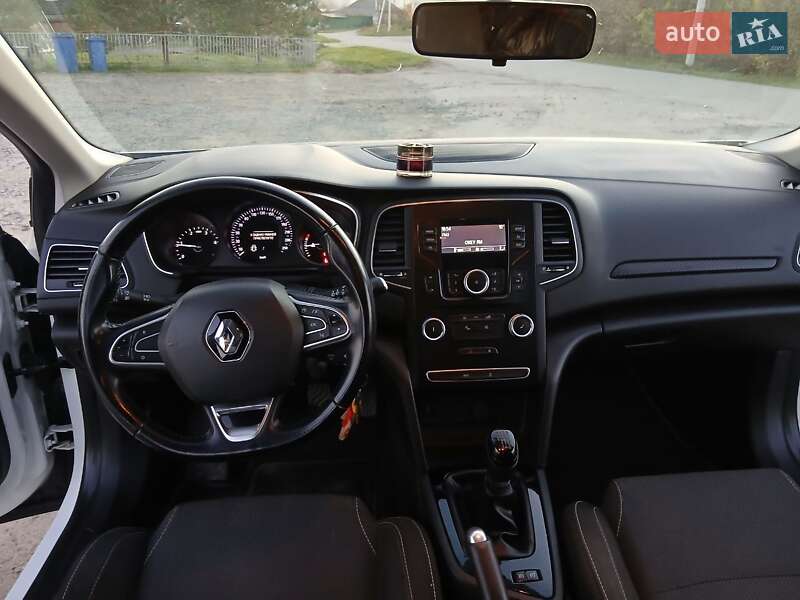 Хэтчбек Renault Megane 2016 в Хмельницком фото 54 Хэтчбек Renault Megane 2016 в Хмельницком