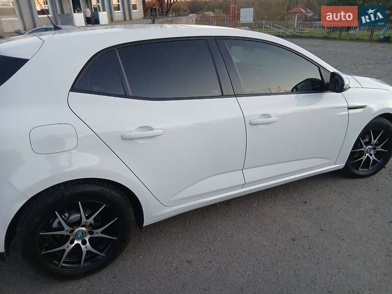 Хэтчбек Renault Megane 2016 в Хмельницком фото 103 Хэтчбек Renault Megane 2016 в Хмельницком