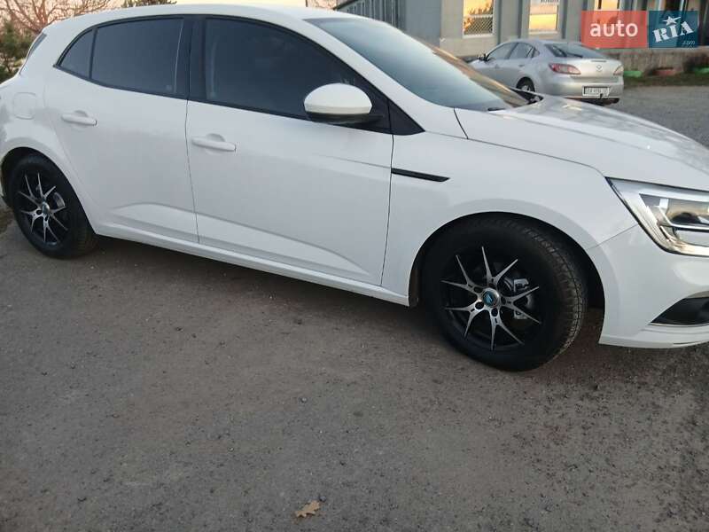 Хэтчбек Renault Megane 2016 в Хмельницком фото 112 Хэтчбек Renault Megane 2016 в Хмельницком
