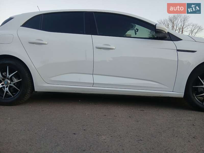 Хэтчбек Renault Megane 2016 в Хмельницком фото 11 Хэтчбек Renault Megane 2016 в Хмельницком