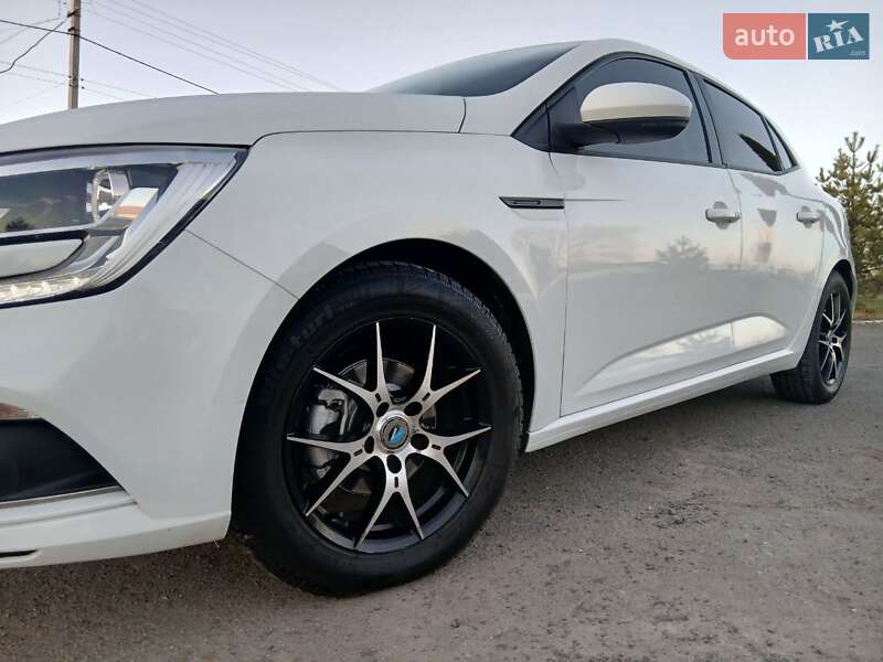 Хэтчбек Renault Megane 2016 в Хмельницком фото 31 Хэтчбек Renault Megane 2016 в Хмельницком