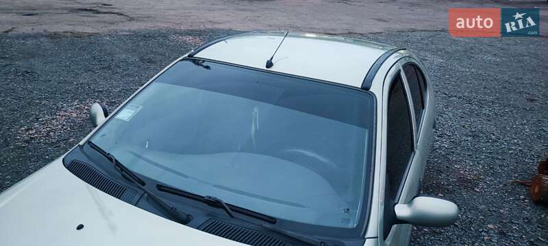 Седан Renault Megane 2003 в Коростене фото 7 Седан Renault Megane 2003 в Коростене