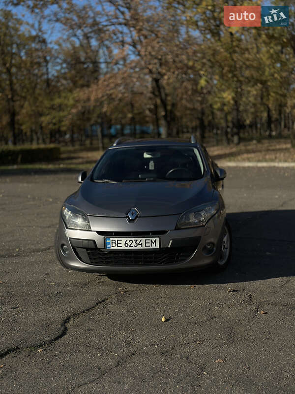 Универсал Renault Megane 2010 в Южноукраинске фото Универсал Renault Megane 2010 в Южноукраинске