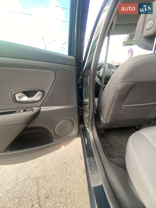 Универсал Renault Megane 2010 в Харькове фото 34 Универсал Renault Megane 2010 в Харькове