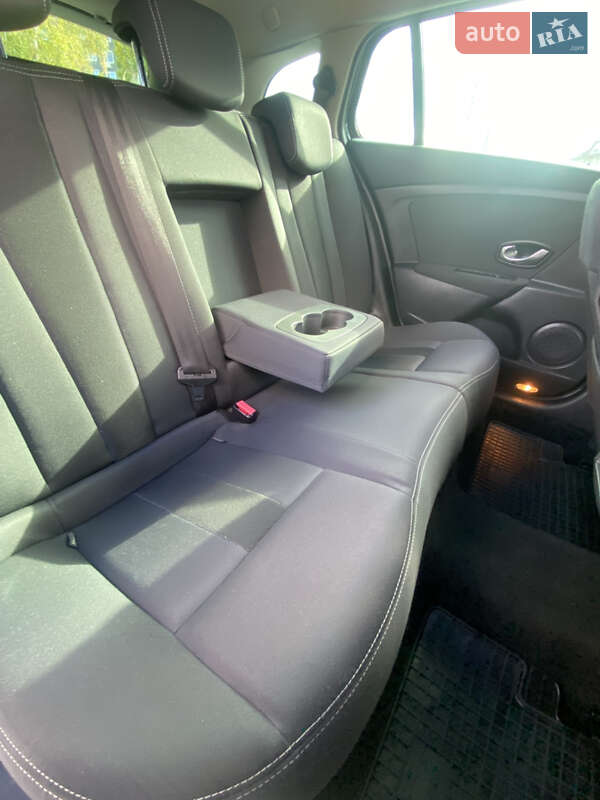 Универсал Renault Megane 2010 в Харькове фото 37 Универсал Renault Megane 2010 в Харькове