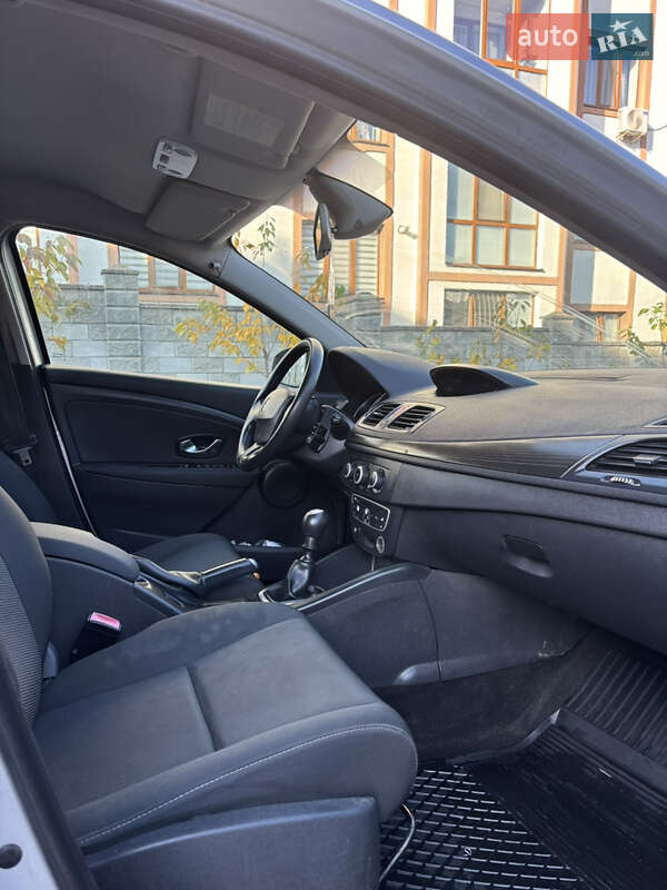 Универсал Renault Megane 2010 в Ровно