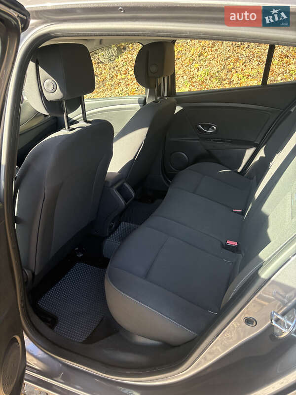 Хэтчбек Renault Megane 2010 в Тернополе