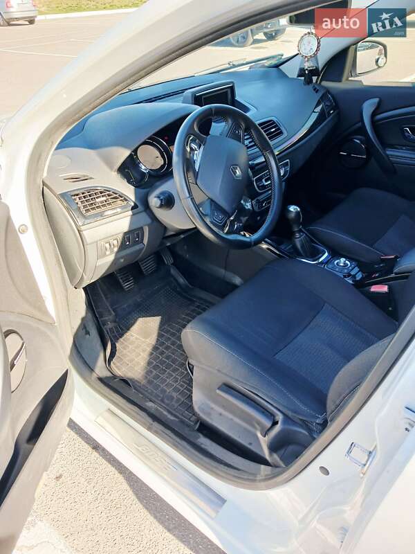 Универсал Renault Megane 2013 в Виннице фото 23 Универсал Renault Megane 2013 в Виннице