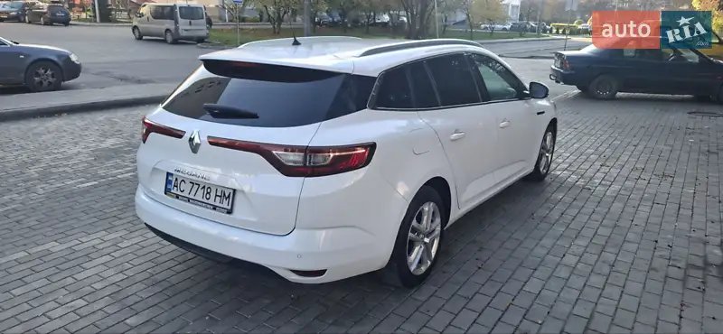 Renault Megane 2018 VIN VF1RFB00X61099655 фото оголошення 3 з 64