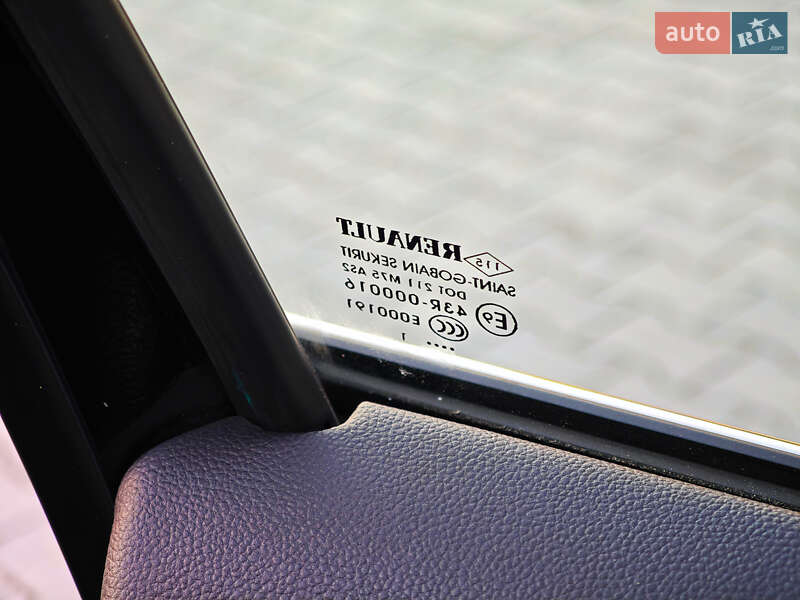 Универсал Renault Megane 2021 в Дубно фото 16 Универсал Renault Megane 2021 в Дубно