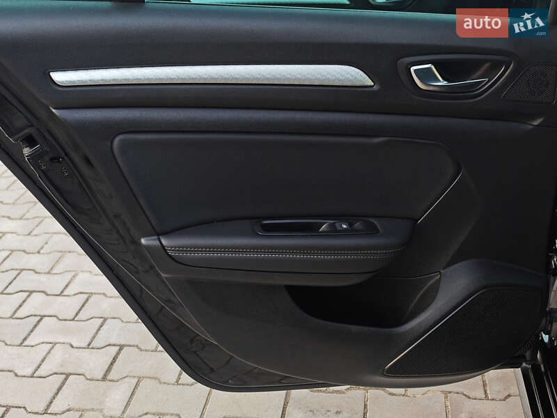 Универсал Renault Megane 2021 в Дубно фото 36 Универсал Renault Megane 2021 в Дубно