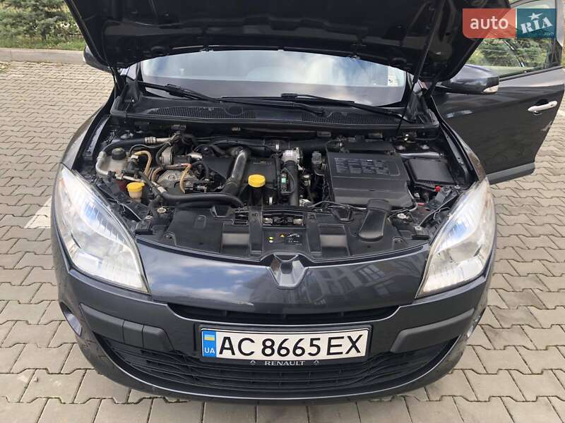 Хэтчбек Renault Megane 2011 в Луцке