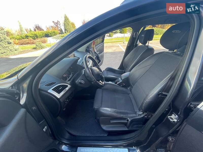 Универсал Renault Megane 2012 в Решетиловке