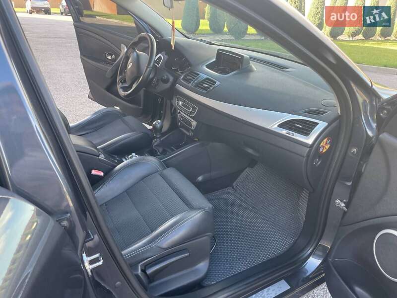 Универсал Renault Megane 2012 в Решетиловке