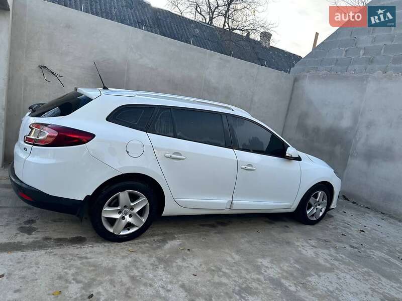 Универсал Renault Megane 2016 в Шепетовке фото 12 Универсал Renault Megane 2016 в Шепетовке
