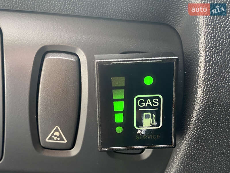 Универсал Renault Megane 2006 в Луцке фото 39 Универсал Renault Megane 2006 в Луцке