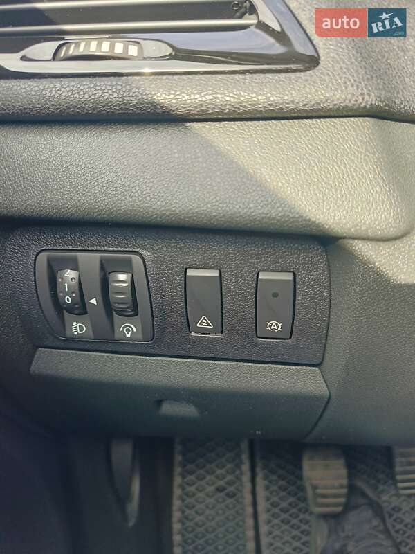 Универсал Renault Megane 2012 в Сарнах фото 41 Универсал Renault Megane 2012 в Сарнах