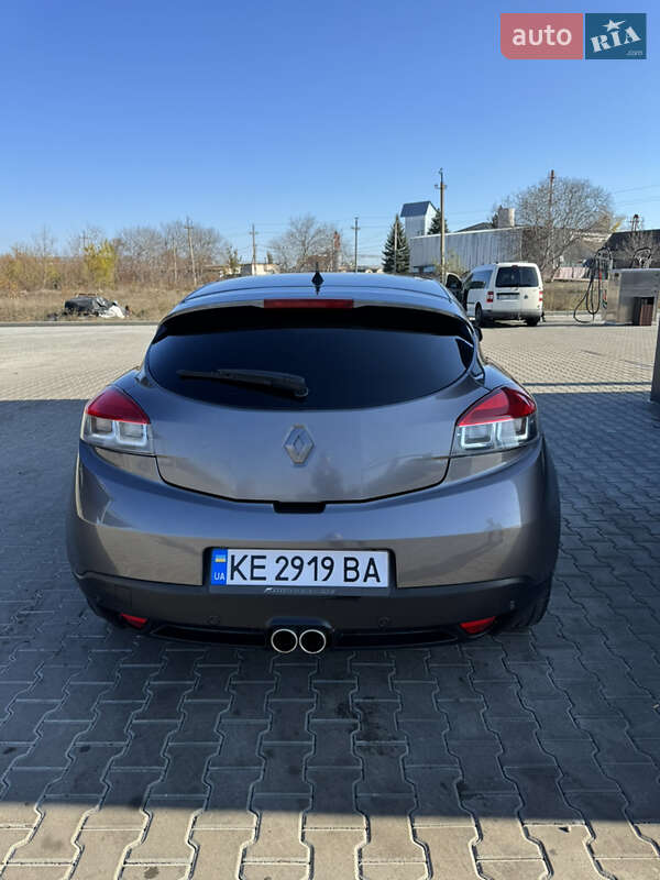 Купе Renault Megane 2010 в Врадиевке фото 12 Купе Renault Megane 2010 в Врадиевке