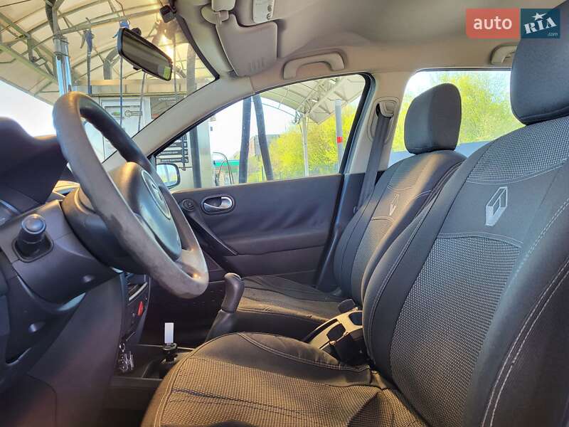 Универсал Renault Megane 2006 в Полтаве фото 4 Универсал Renault Megane 2006 в Полтаве