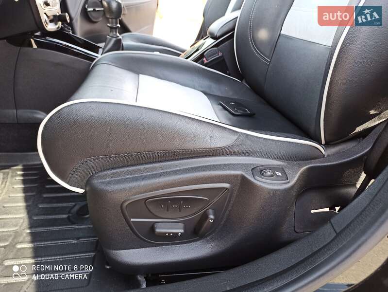 Универсал Renault Megane 2013 в Сарнах фото 51 Универсал Renault Megane 2013 в Сарнах