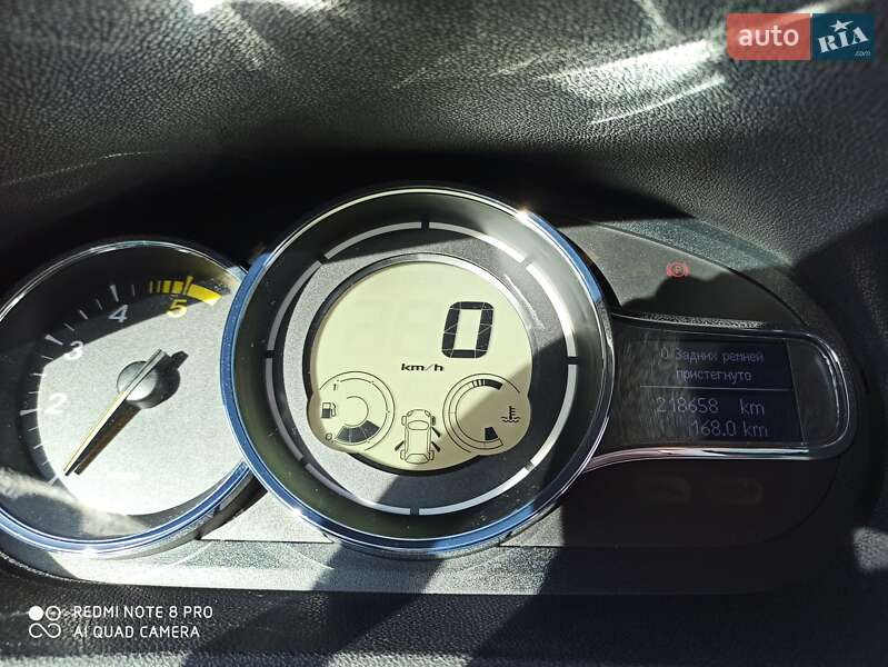 Универсал Renault Megane 2013 в Сарнах фото 62 Универсал Renault Megane 2013 в Сарнах