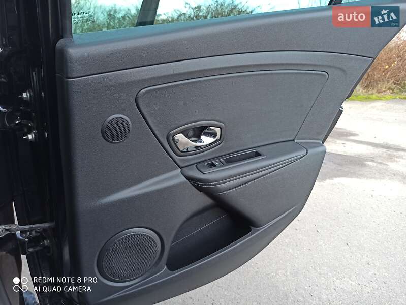 Универсал Renault Megane 2013 в Сарнах фото 83 Универсал Renault Megane 2013 в Сарнах