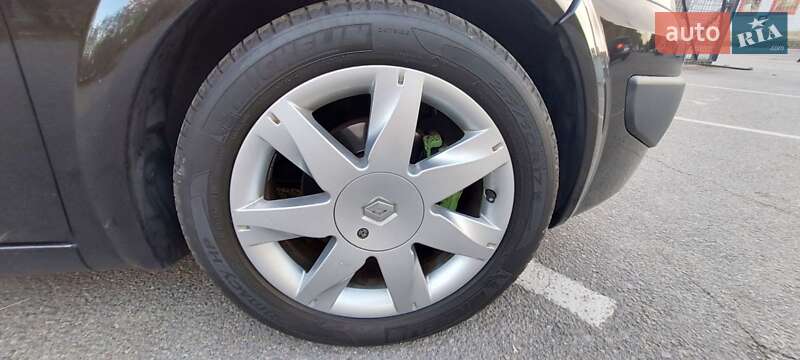 Кабриолет Renault Megane 2007 в Днепре фото 13 Кабриолет Renault Megane 2007 в Днепре