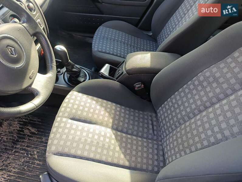 Универсал Renault Megane 2009 в Конотопе фото 96 Универсал Renault Megane 2009 в Конотопе