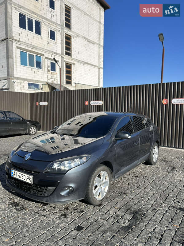 Универсал Renault Megane 2011 в Киеве фото 3 Универсал Renault Megane 2011 в Киеве