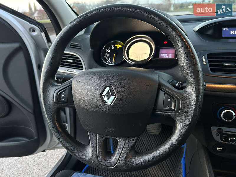 Універсал Renault Megane 2013 в Миргороді фото 20 Універсал Renault Megane 2013 в Миргороді