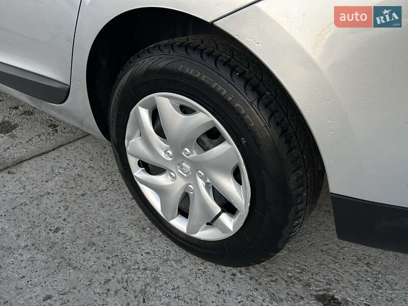 Універсал Renault Megane 2013 в Миргороді фото 29 Універсал Renault Megane 2013 в Миргороді