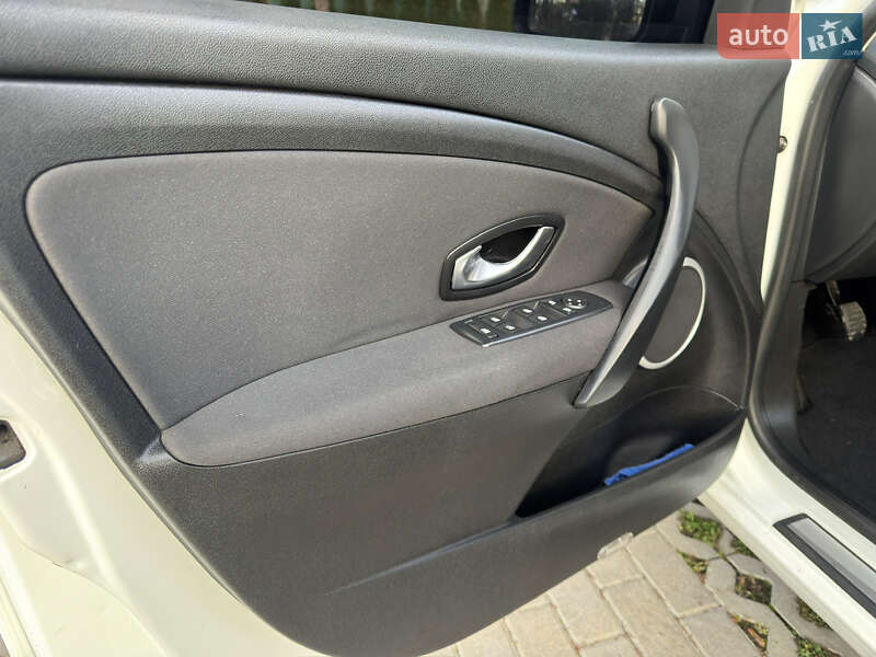 Универсал Renault Megane 2009 в Харькове фото 13 Универсал Renault Megane 2009 в Харькове